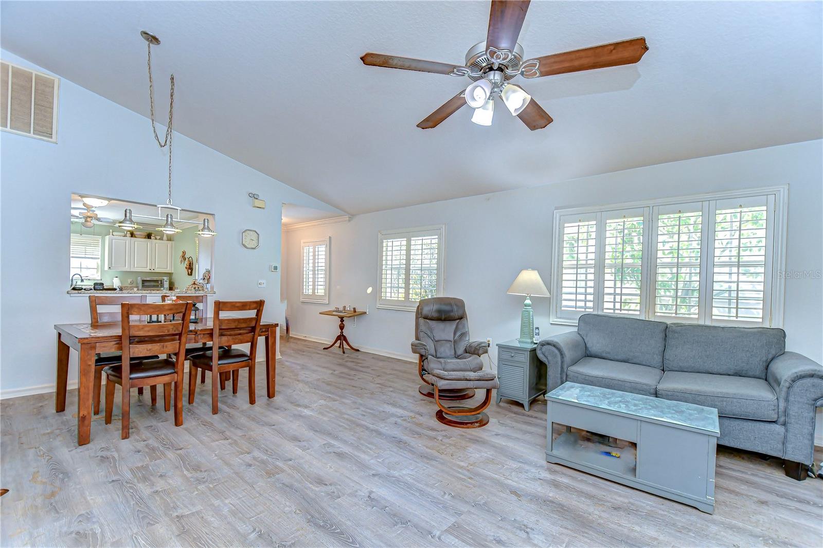 5906 GREENBRIAR CT, ZEPHYRHILLS, FL — photo 12