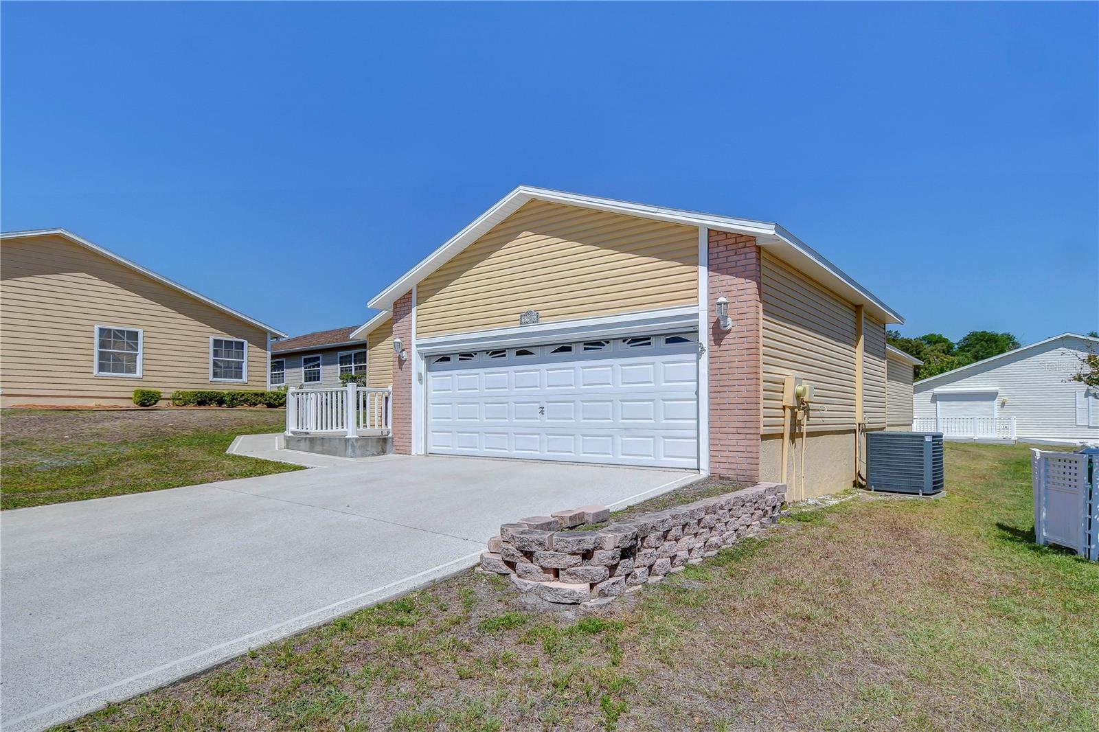 5906 GREENBRIAR CT, ZEPHYRHILLS, FL — photo 23