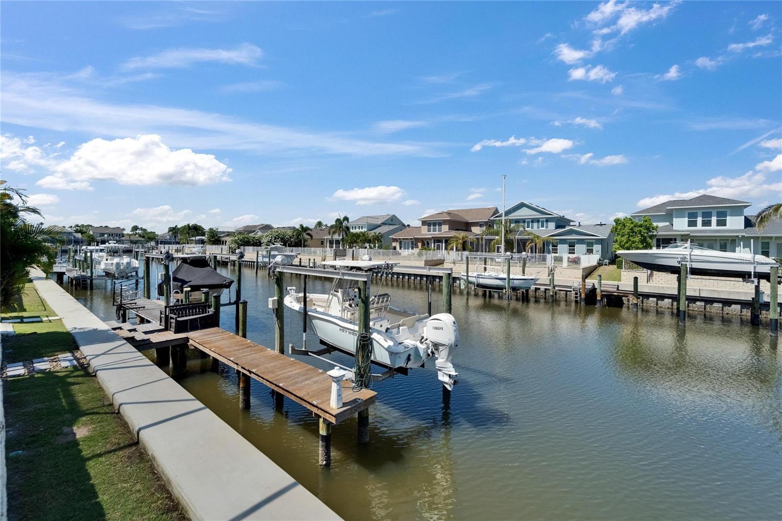 426 ISLEBAY DR, APOLLO BEACH, FL — photo 69