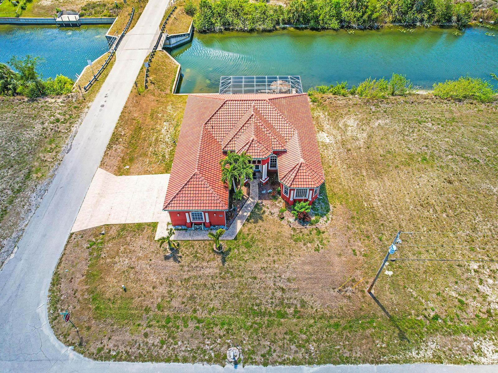 1112 NW 9TH AVE, CAPE CORAL, FL — photo 4