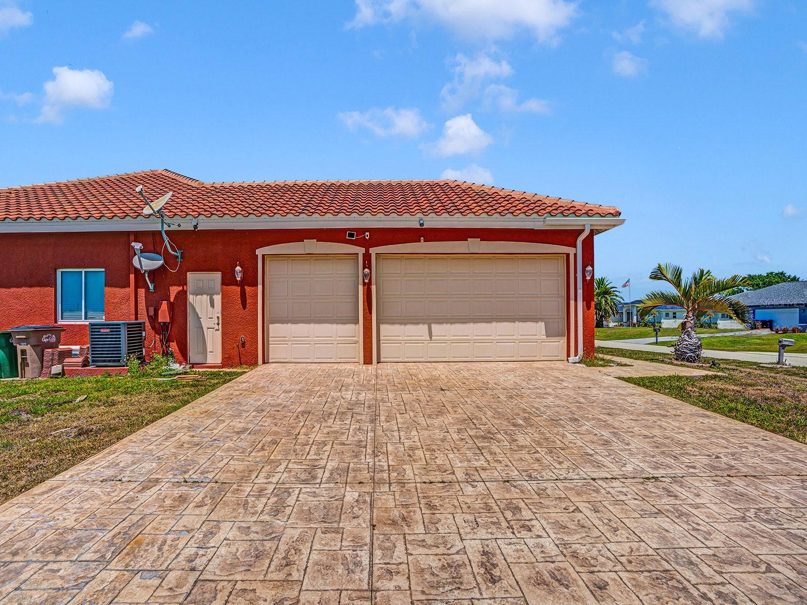 1112 NW 9TH AVE, CAPE CORAL, FL — photo 6