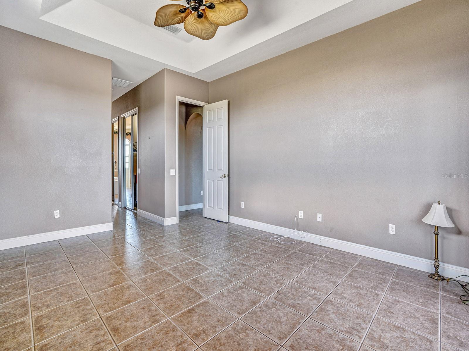 1112 NW 9TH AVE, CAPE CORAL, FL — photo 23