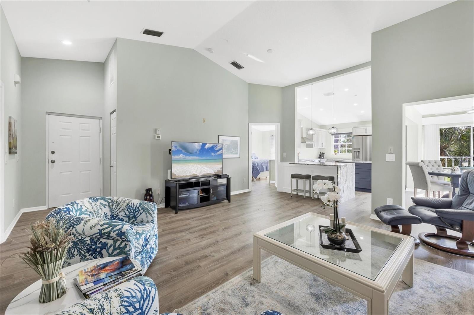809 MONTROSE DR #203, VENICE, FL — photo 16
