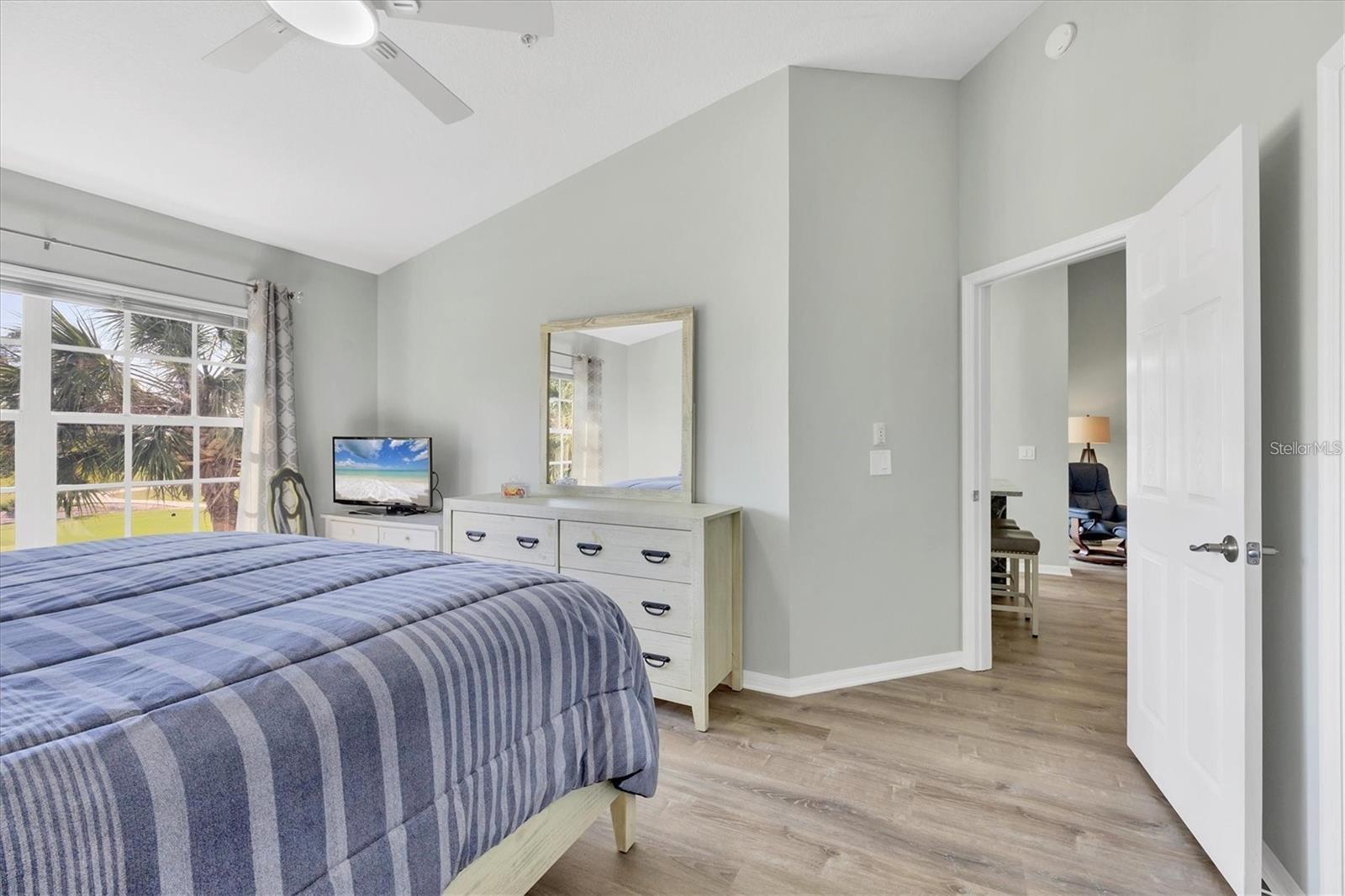 809 MONTROSE DR #203, VENICE, FL — photo 18