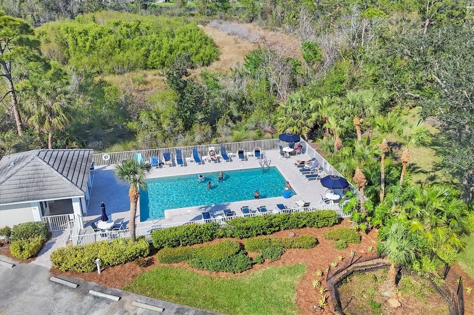 809 MONTROSE DR #203, VENICE, FL — photo 25