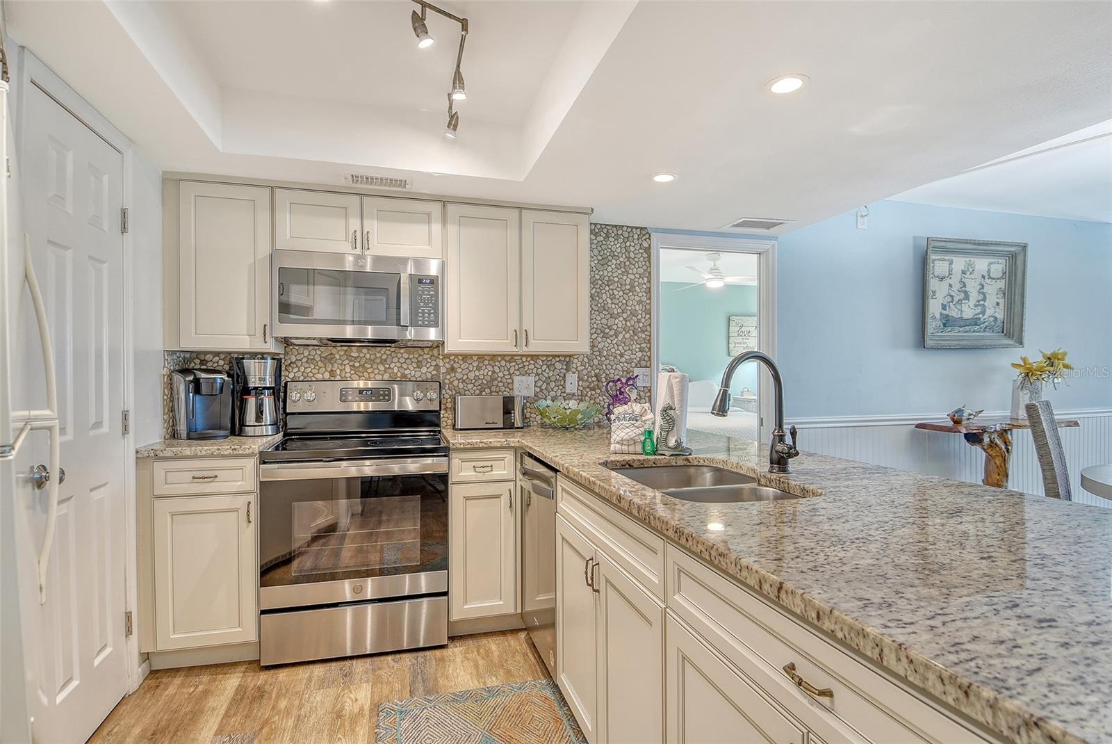 5920 MIDNIGHT PASS RD #406, SARASOTA, FL — photo 24