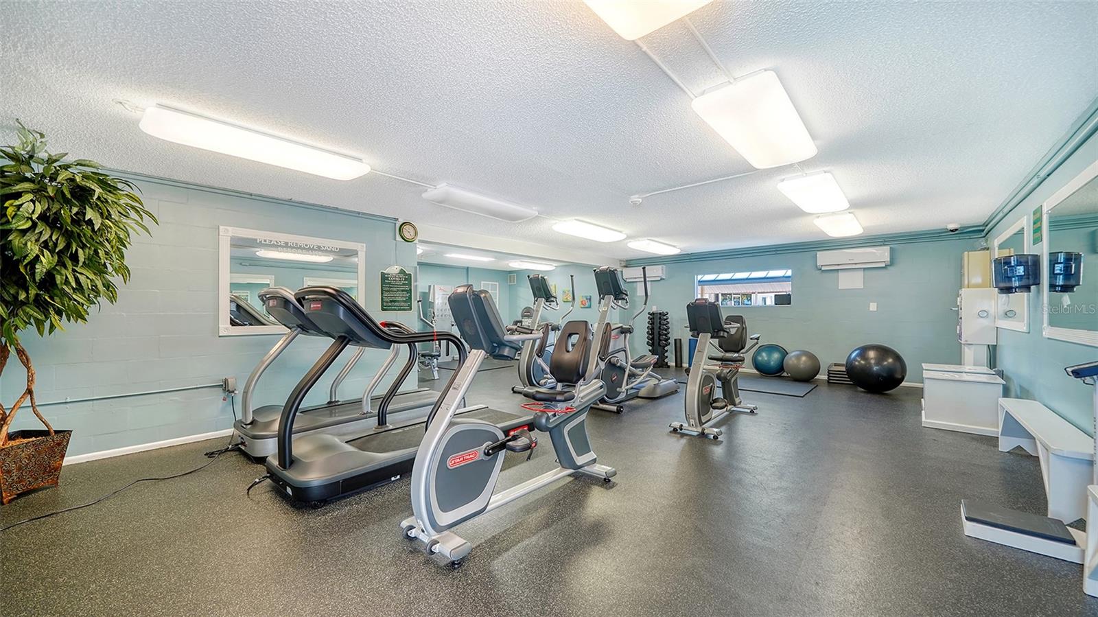 5920 MIDNIGHT PASS RD #406, SARASOTA, FL — photo 57