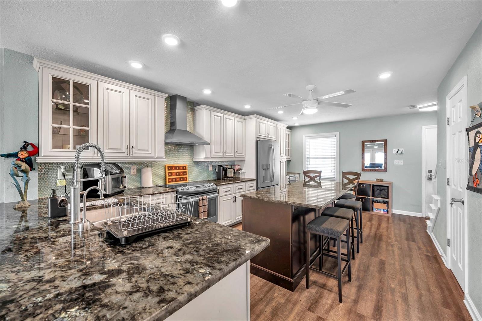 4768 COQUINA KEY DR SE, ST PETERSBURG, FL — photo 9