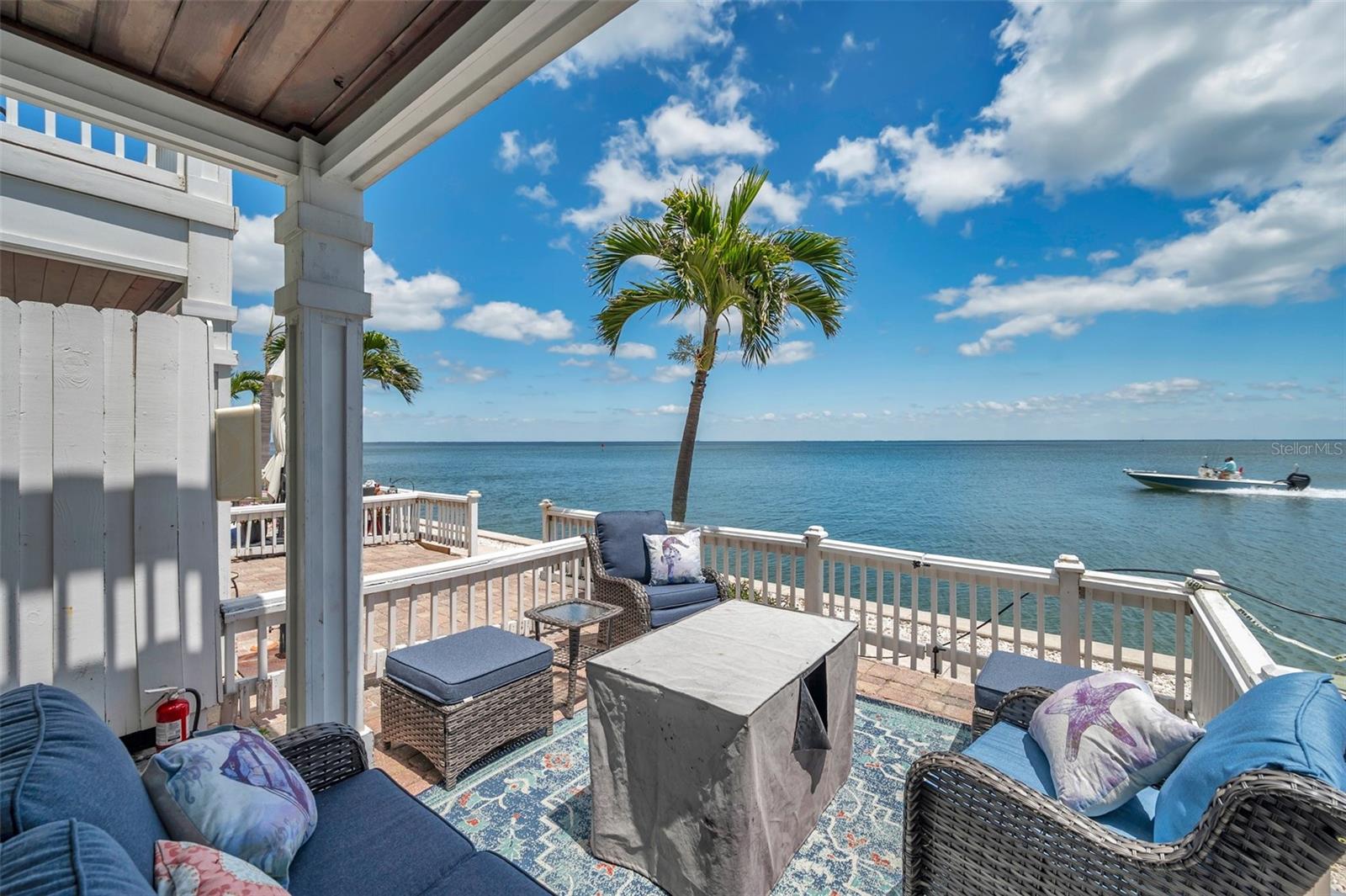 4768 COQUINA KEY DR SE, ST PETERSBURG, FL — photo 59