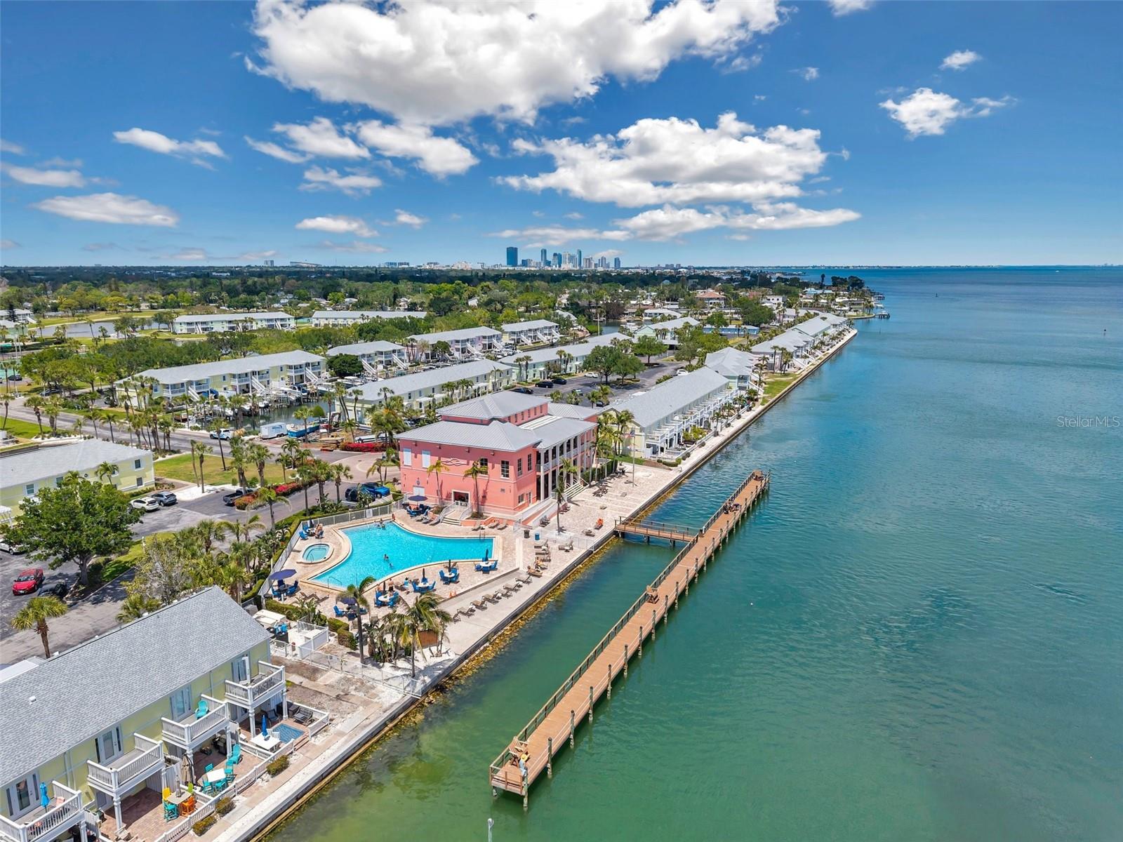 4768 COQUINA KEY DR SE, ST PETERSBURG, FL — photo 100
