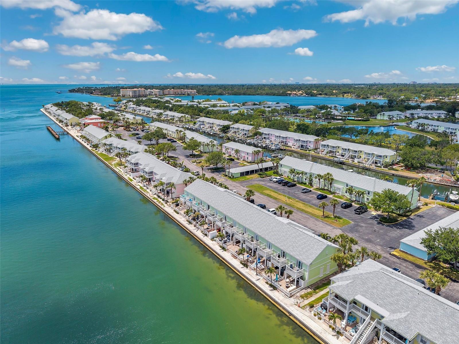 4768 COQUINA KEY DR SE, ST PETERSBURG, FL — photo 122
