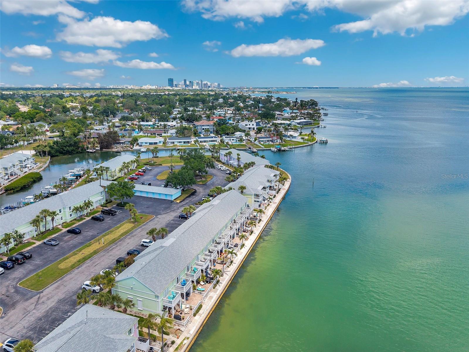 4768 COQUINA KEY DR SE, ST PETERSBURG, FL — photo 125