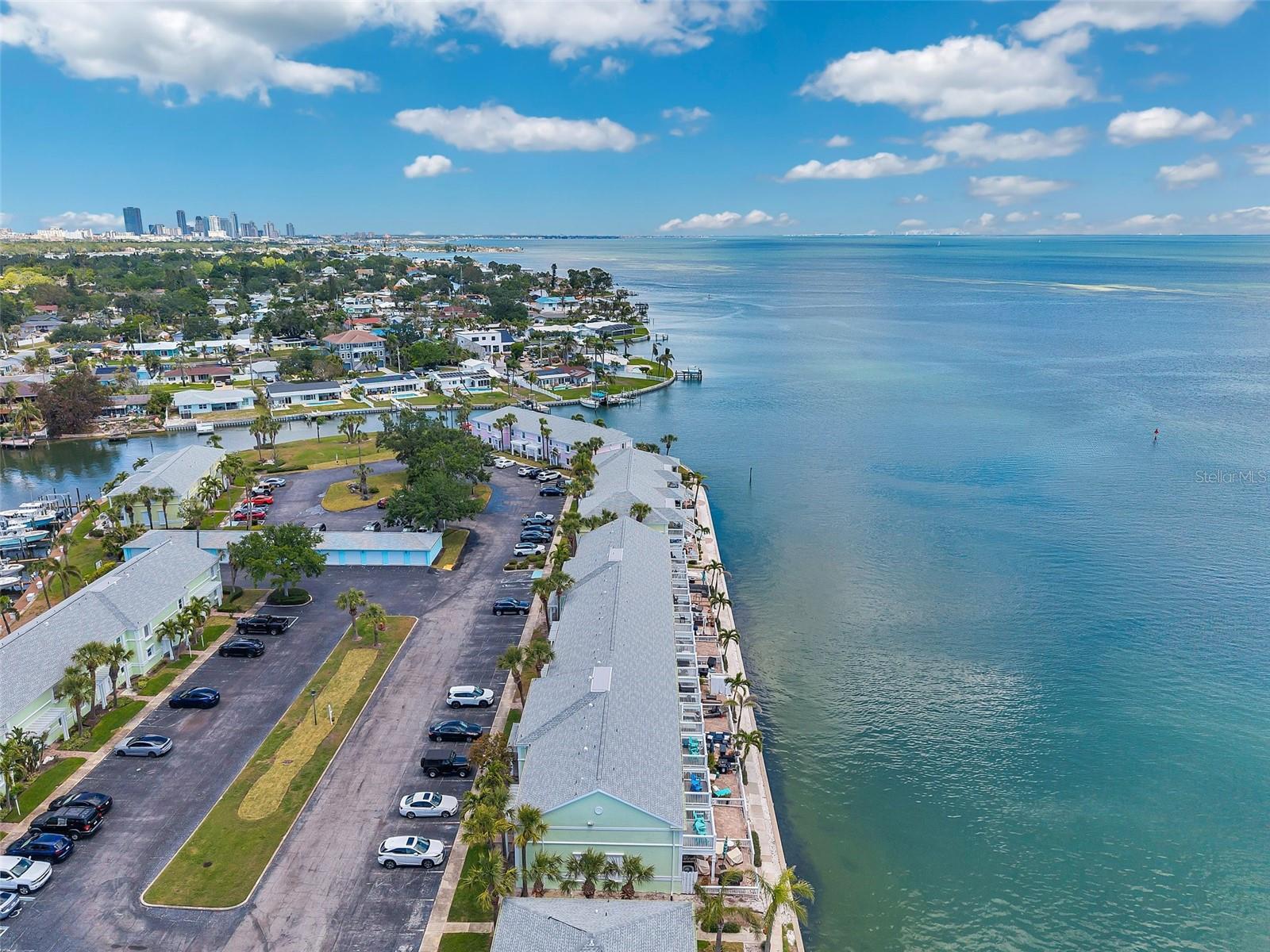 4768 COQUINA KEY DR SE, ST PETERSBURG, FL — photo 127