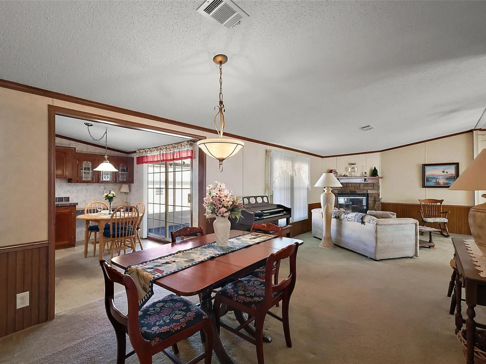 37945 MONTICELLO ST, LEESBURG, FL — photo 17