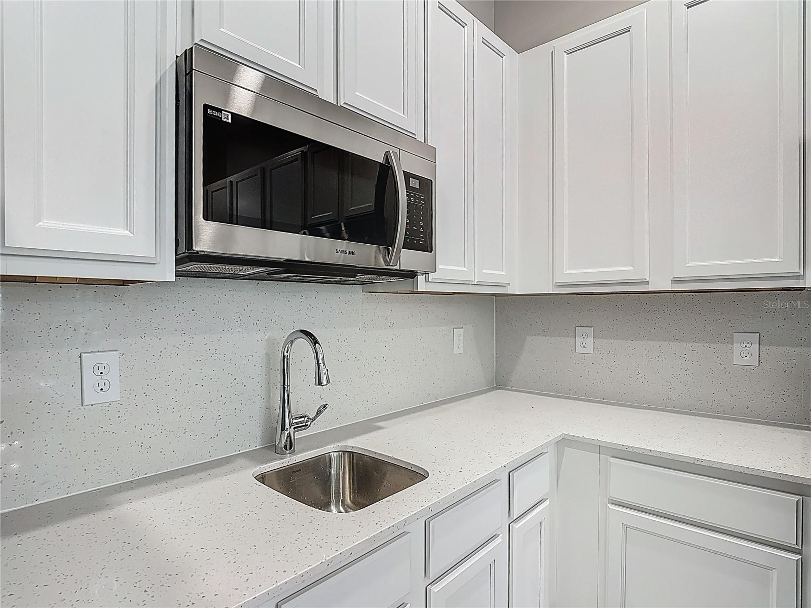 1326 BUTTERFLY ORCHID RD, DAVENPORT, FL — photo 12