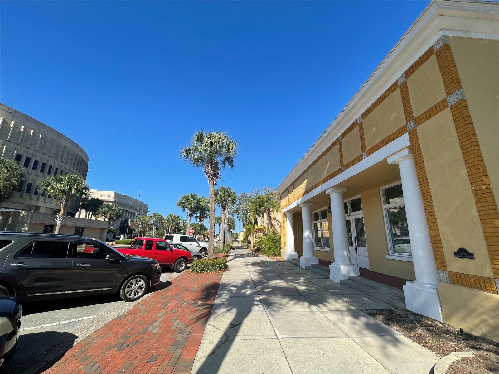 220 W MAIN ST, TAVARES, FL — photo 42