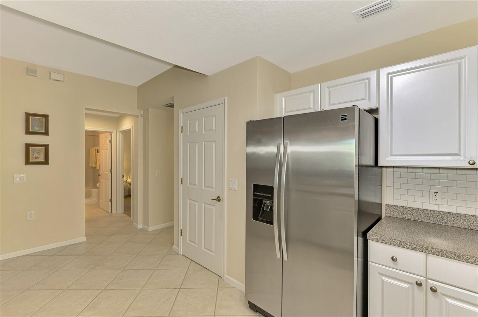 3433 GRAND VISTA CT #102, PORT CHARLOTTE, FL — photo 12