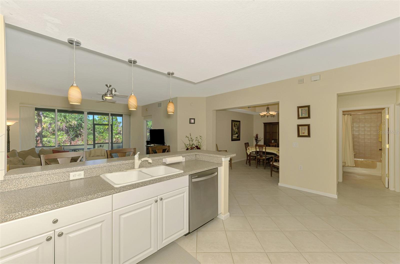 3433 GRAND VISTA CT #102, PORT CHARLOTTE, FL — photo 13