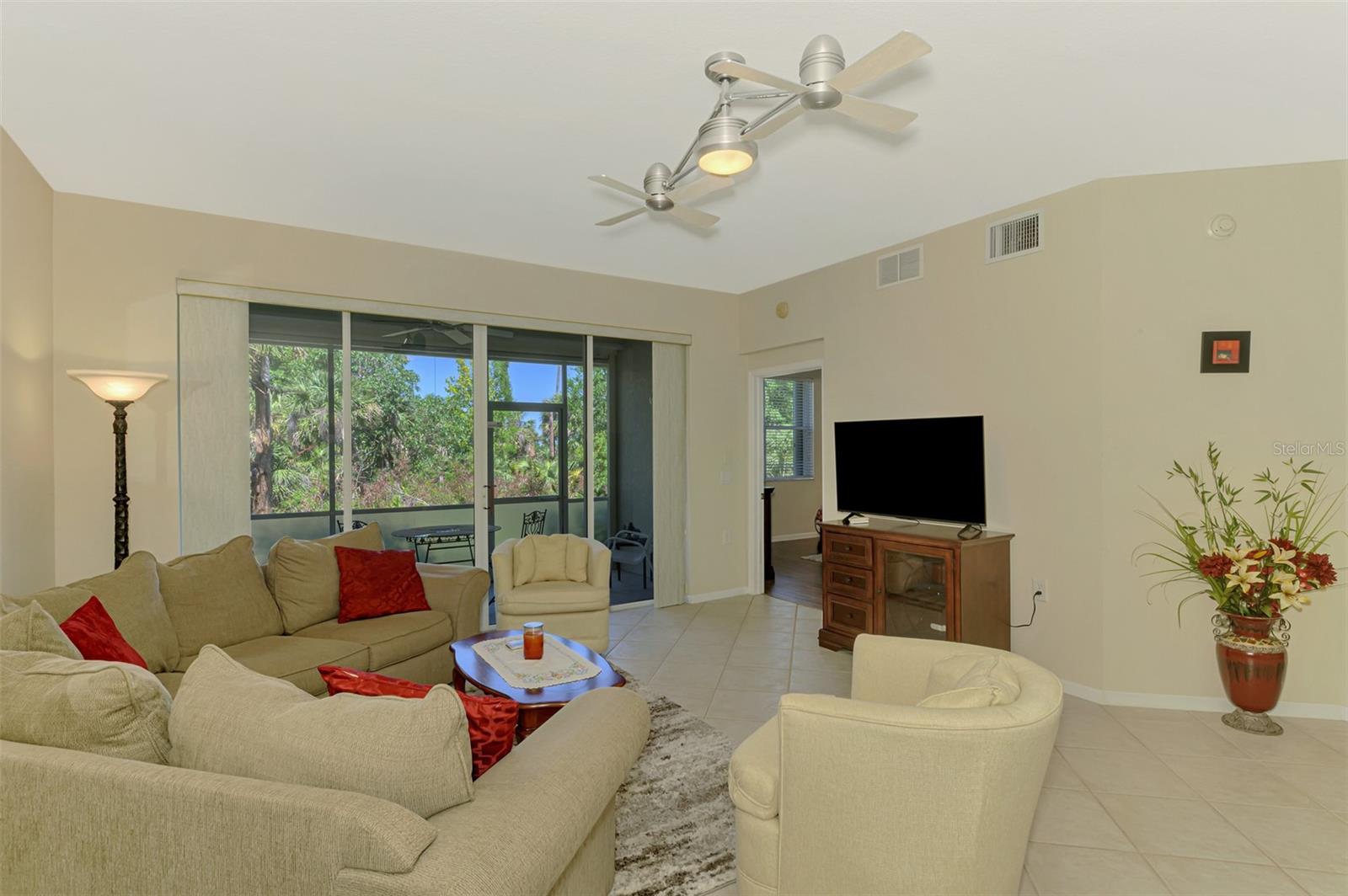 3433 GRAND VISTA CT #102, PORT CHARLOTTE, FL — photo 16