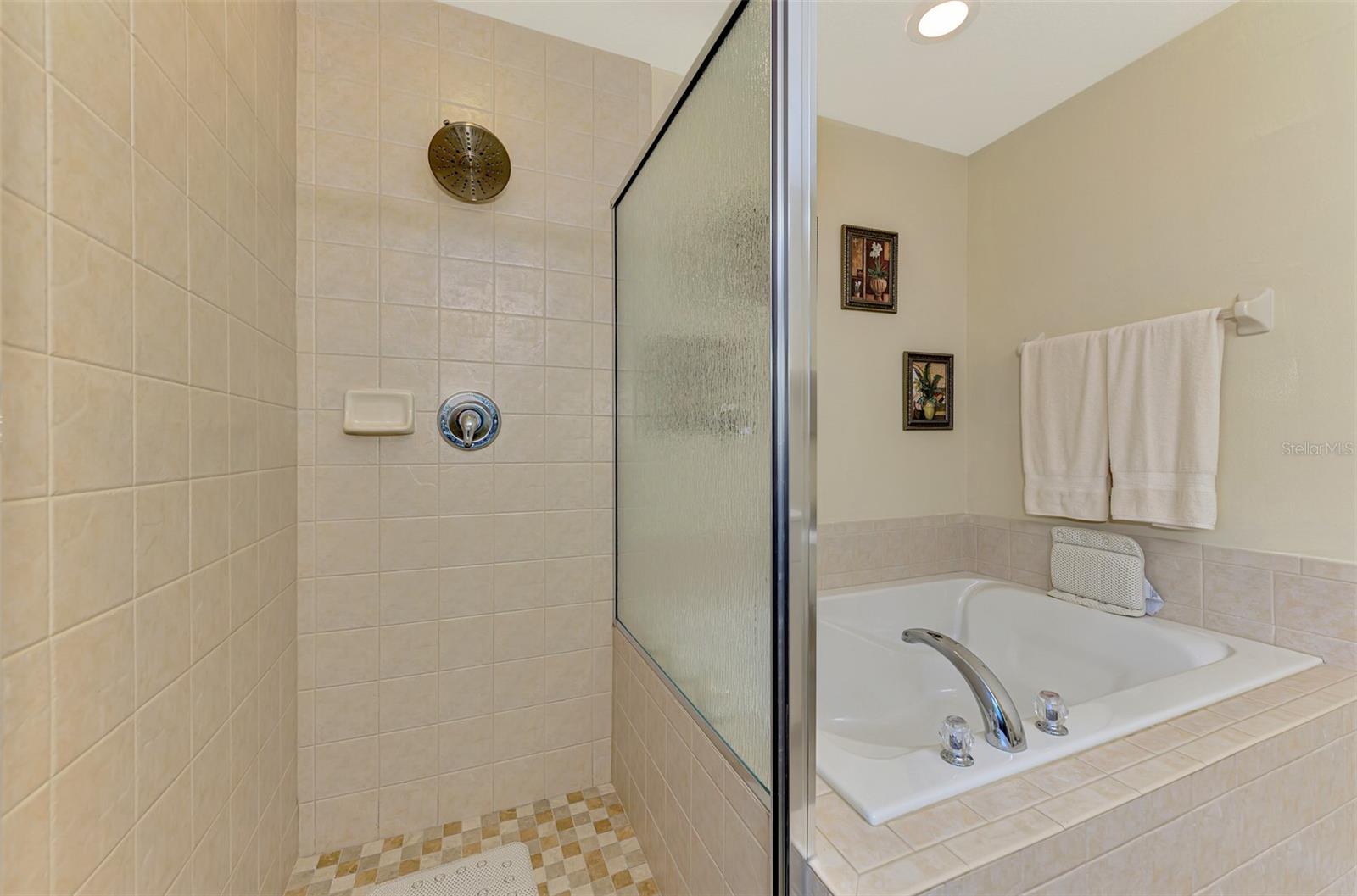 3433 GRAND VISTA CT #102, PORT CHARLOTTE, FL — photo 28