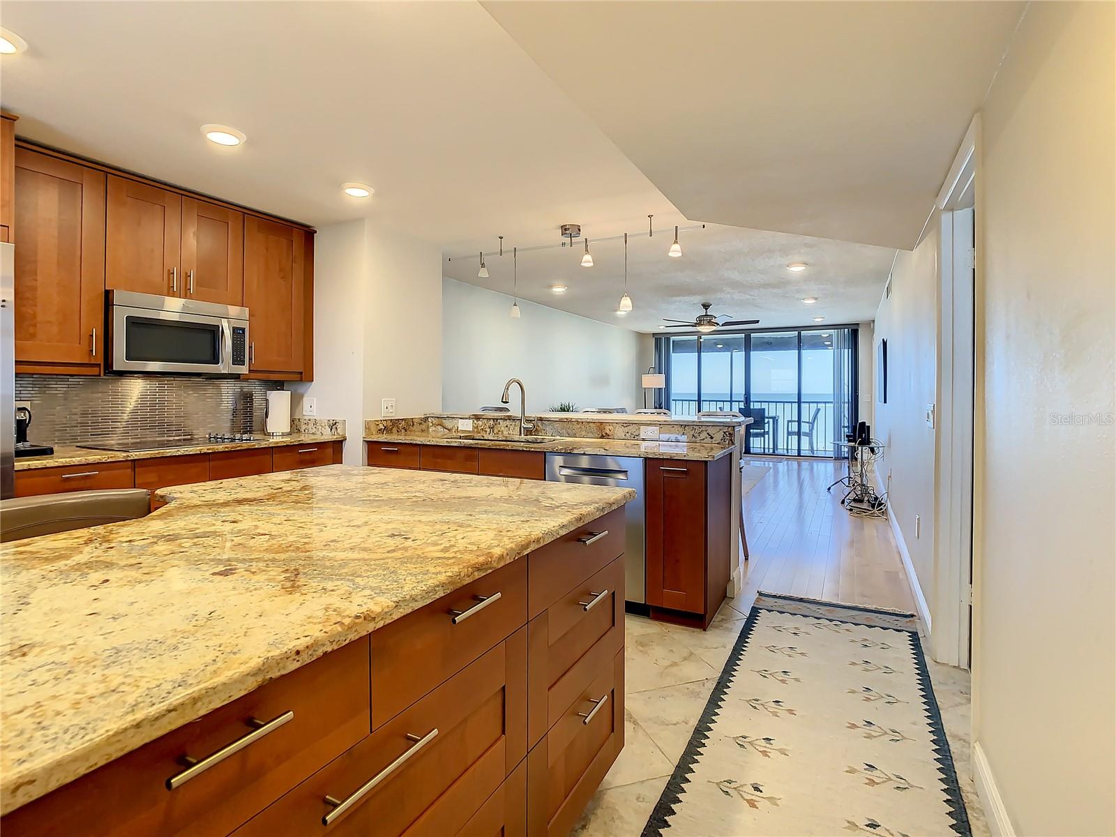 18304 GULF BLVD #516, REDINGTON SHORES, FL — photo 4