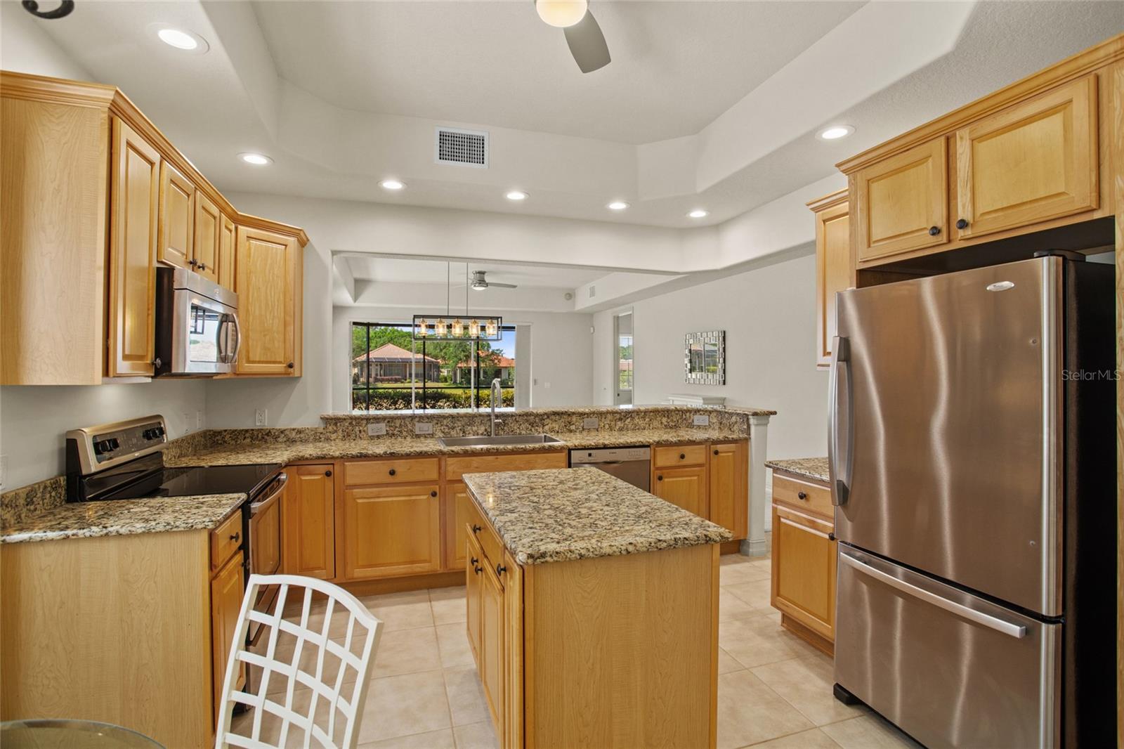 26207 AVENIDA LAS COLINAS, HOWEY IN THE HILLS, FL — photo 17