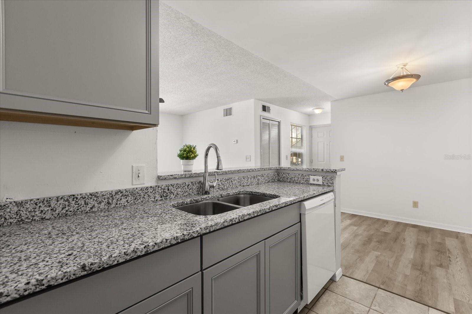 6178 WESTGATE DR #101, ORLANDO, FL — photo 11