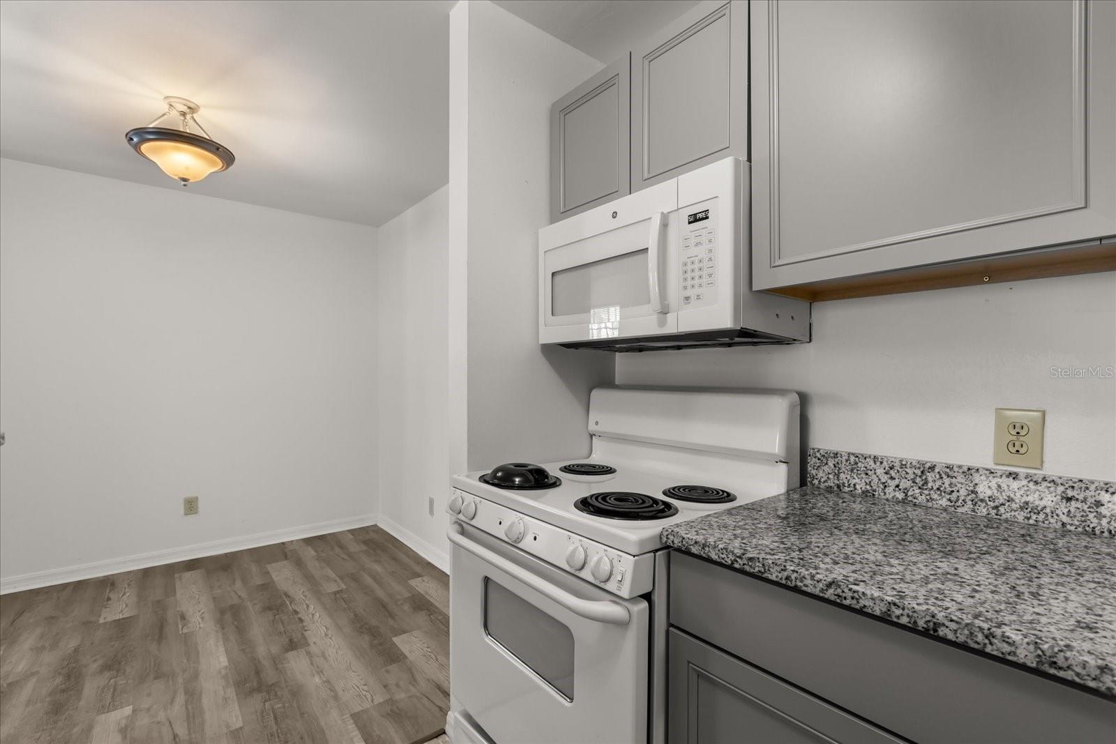 6178 WESTGATE DR #101, ORLANDO, FL — photo 12