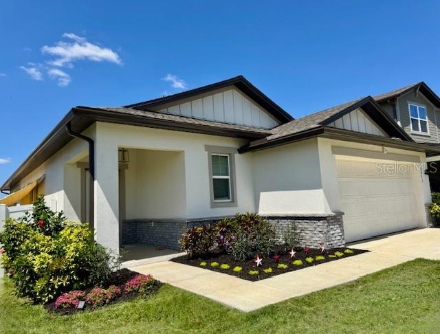 2075 HUNTSMAN RIDGE RD, CLERMONT, FL