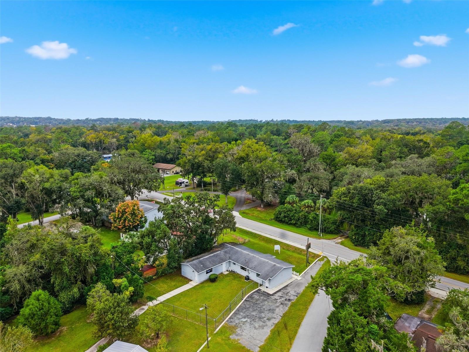 1340 HOWELL AVE, BROOKSVILLE, FL — photo 32