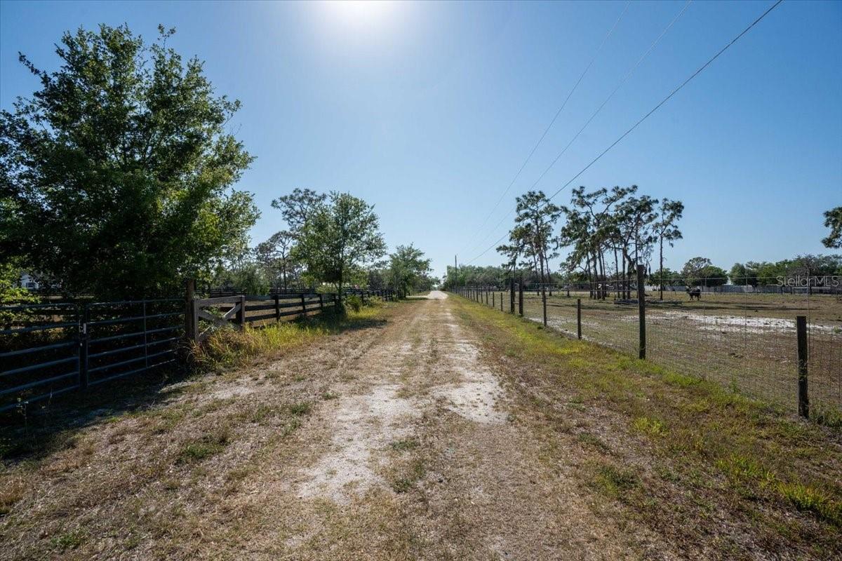 24820 49TH AVE E, MYAKKA CITY, FL — photo 17