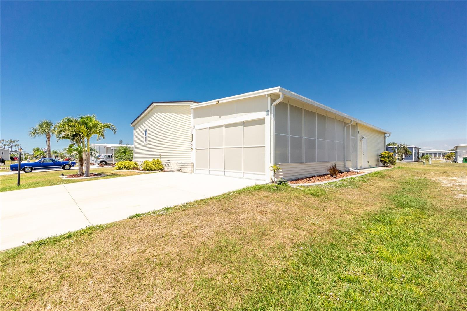 1431 SANDERLING DR, ENGLEWOOD, FL — photo 3