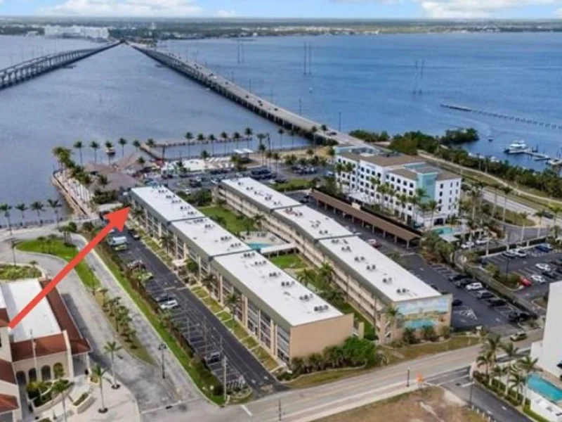 150 HARBORSIDE AVE #221, PUNTA GORDA, FL