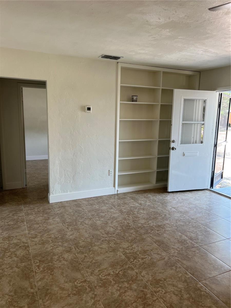 21274 COULTON AVE, PORT CHARLOTTE, FL — photo 4