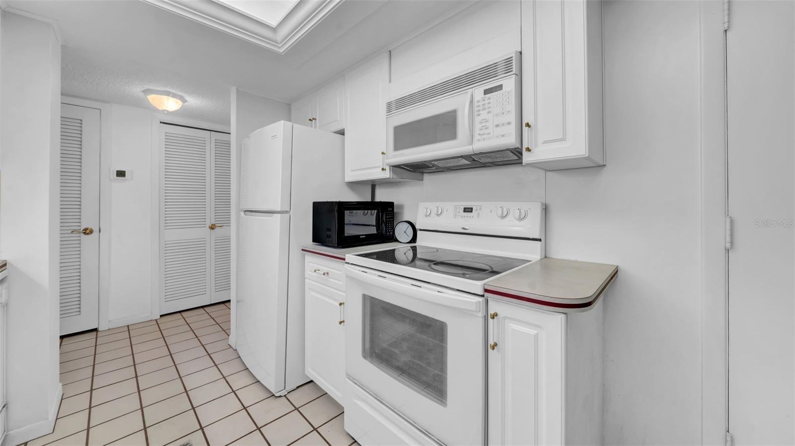 17400 GULF BLVD #I4, NORTH REDINGTON BEACH, FL — photo 11