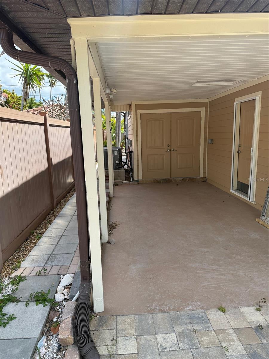 833 LANTANA AVE, CLEARWATER BEACH, FL — photo 13