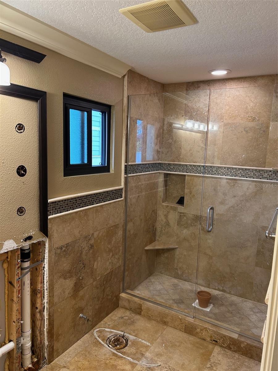 833 LANTANA AVE, CLEARWATER BEACH, FL — photo 26