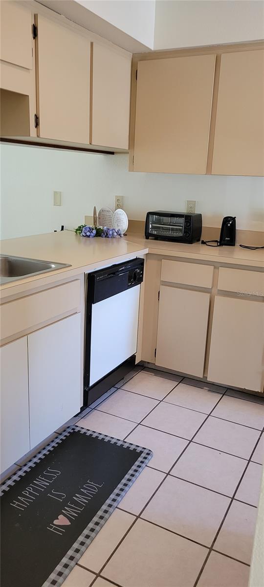 2218 ABBEY RD, WINTER HAVEN, FL — photo 3