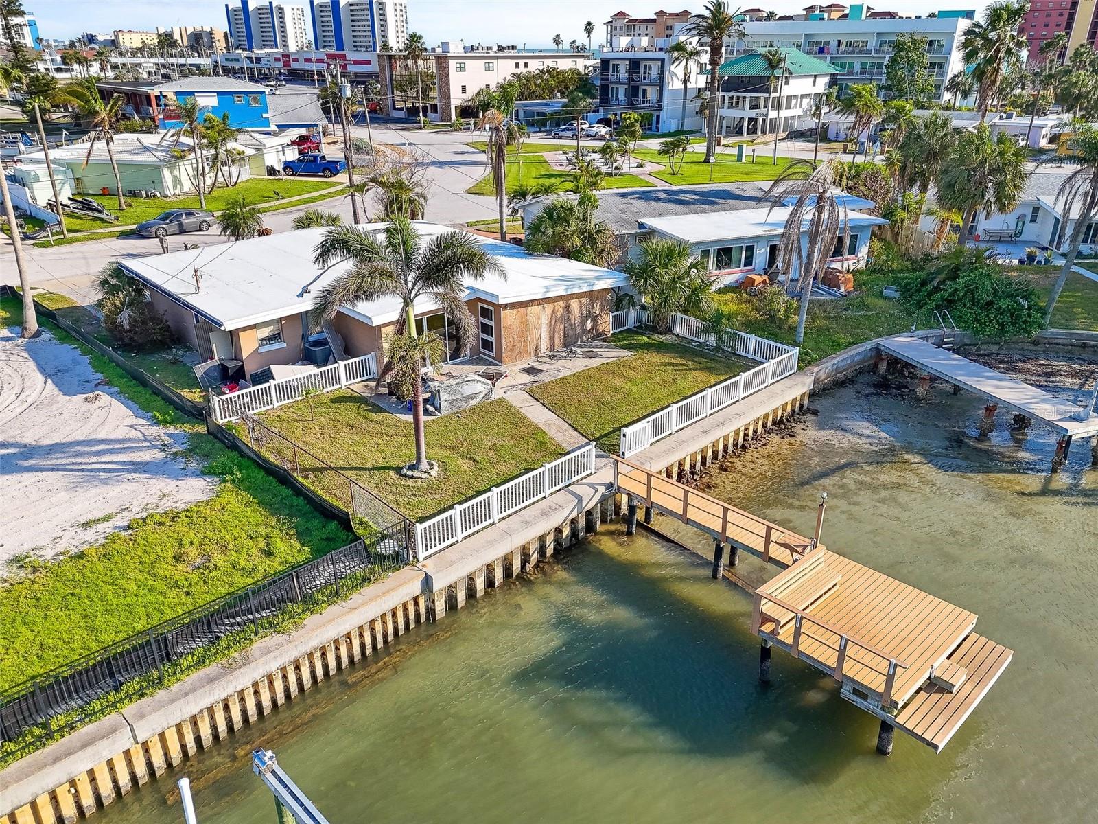 15305 HARBOR DR, MADEIRA BEACH, FL — photo 7