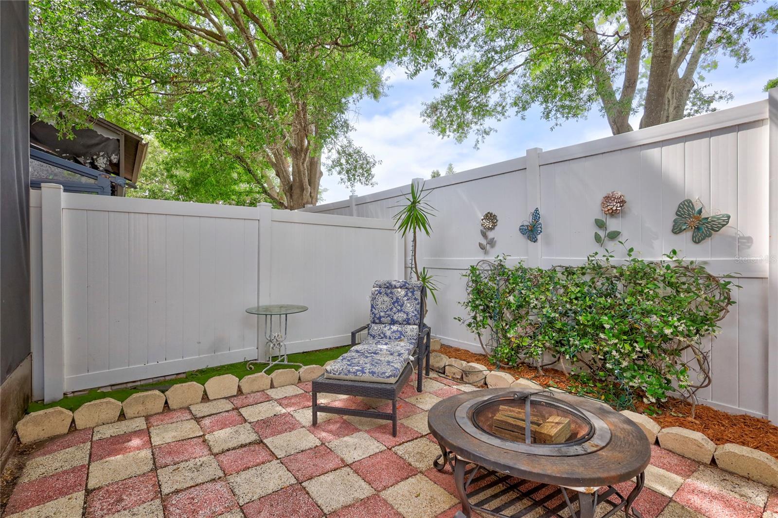 2811 S PINES DR #15, LARGO, FL — photo 2