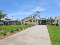 5824 WILDWOOD AVE — photo 2