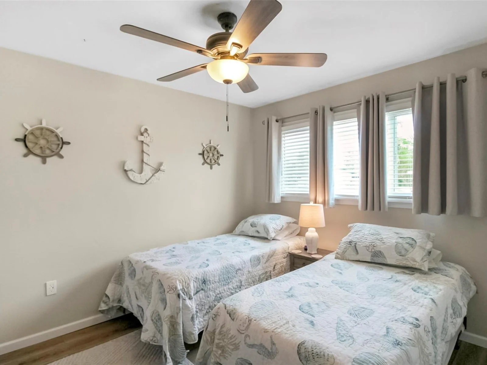 5824 WILDWOOD AVE, SARASOTA, FL — photo 24