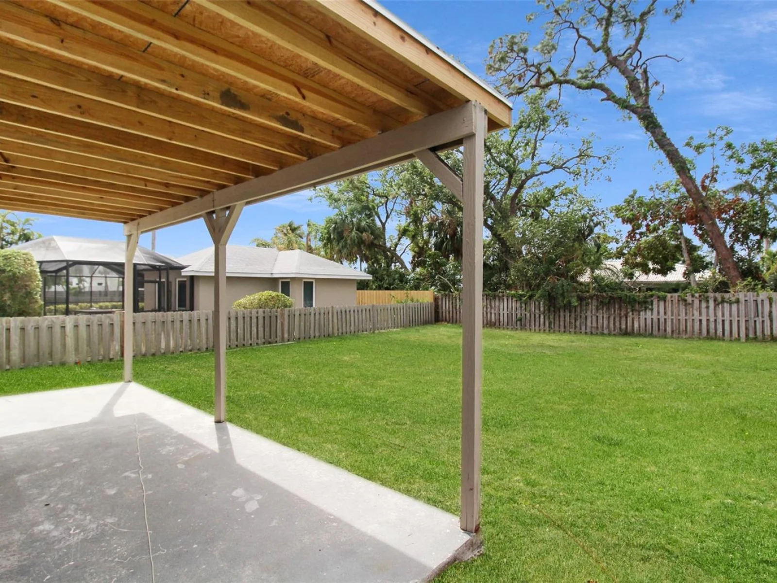 5824 WILDWOOD AVE, SARASOTA, FL — photo 41