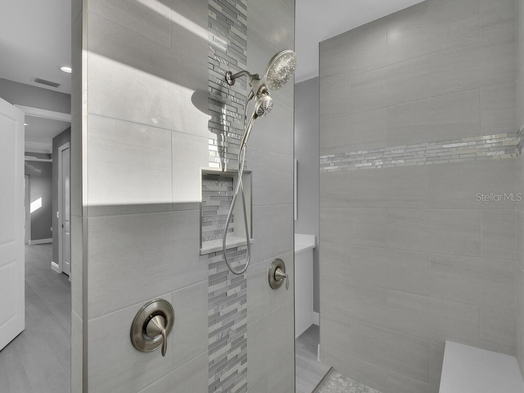 193 ROTONDA BLVD S, ROTONDA WEST, FL — photo 23
