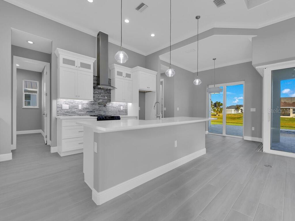221 ROTONDA BLVD S, ROTONDA WEST, FL — photo 10
