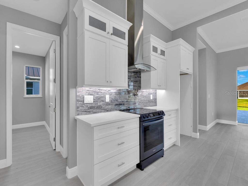 221 ROTONDA BLVD S, ROTONDA WEST, FL — photo 12