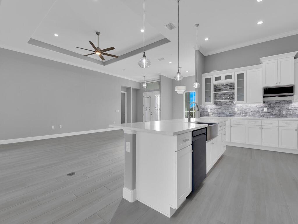 221 ROTONDA BLVD S, ROTONDA WEST, FL — photo 14