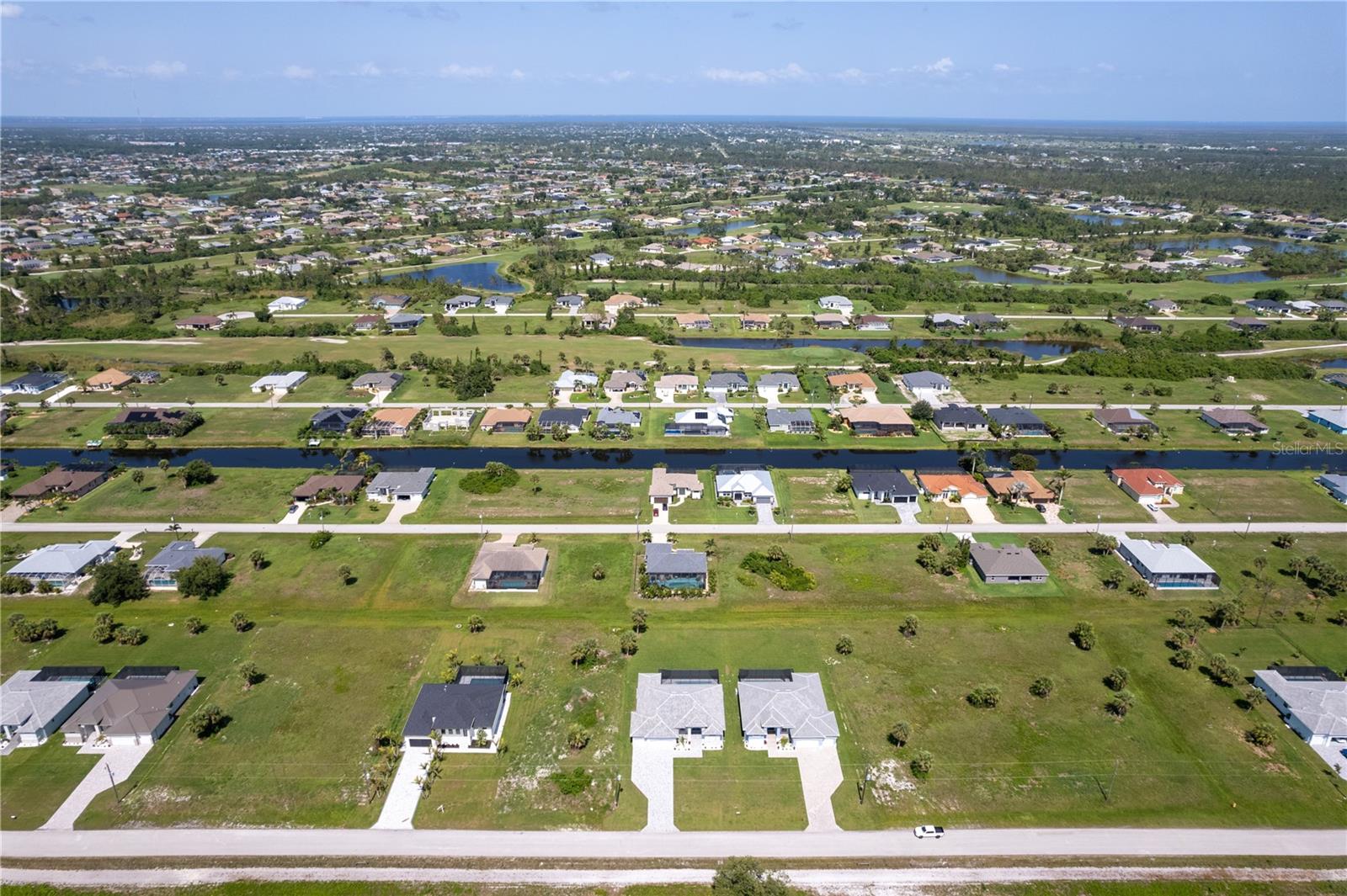 221 ROTONDA BLVD S, ROTONDA WEST, FL — photo 37