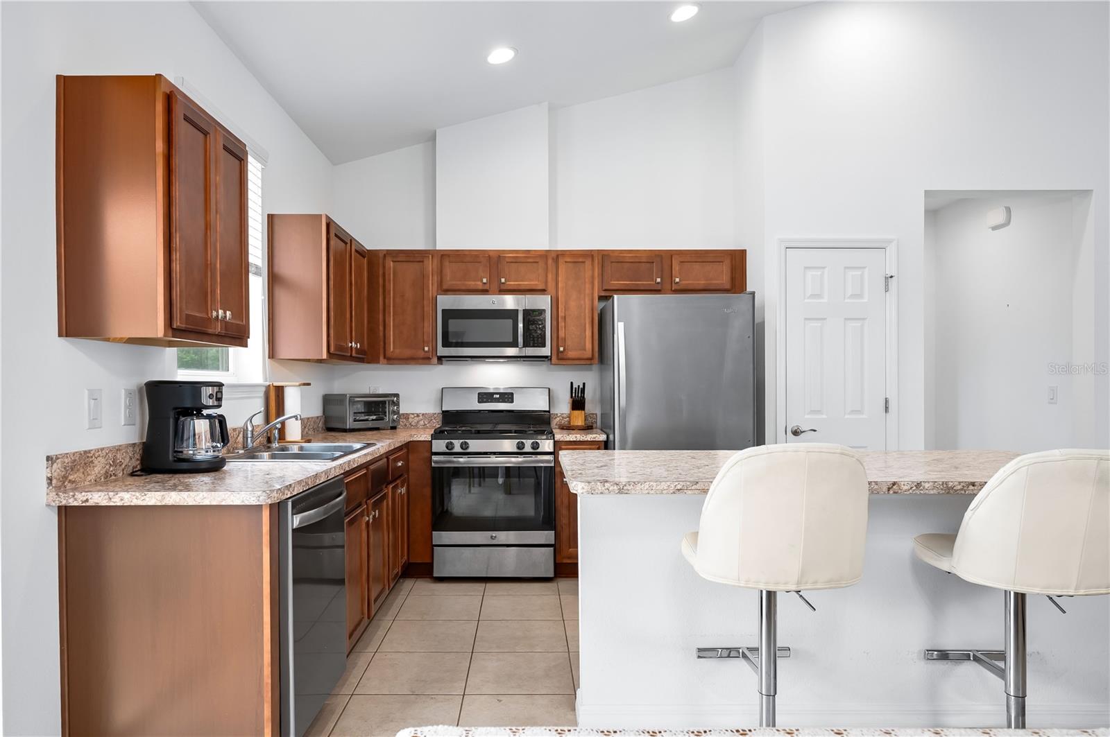 5610 NW 37TH LANE RD, OCALA, FL — photo 14