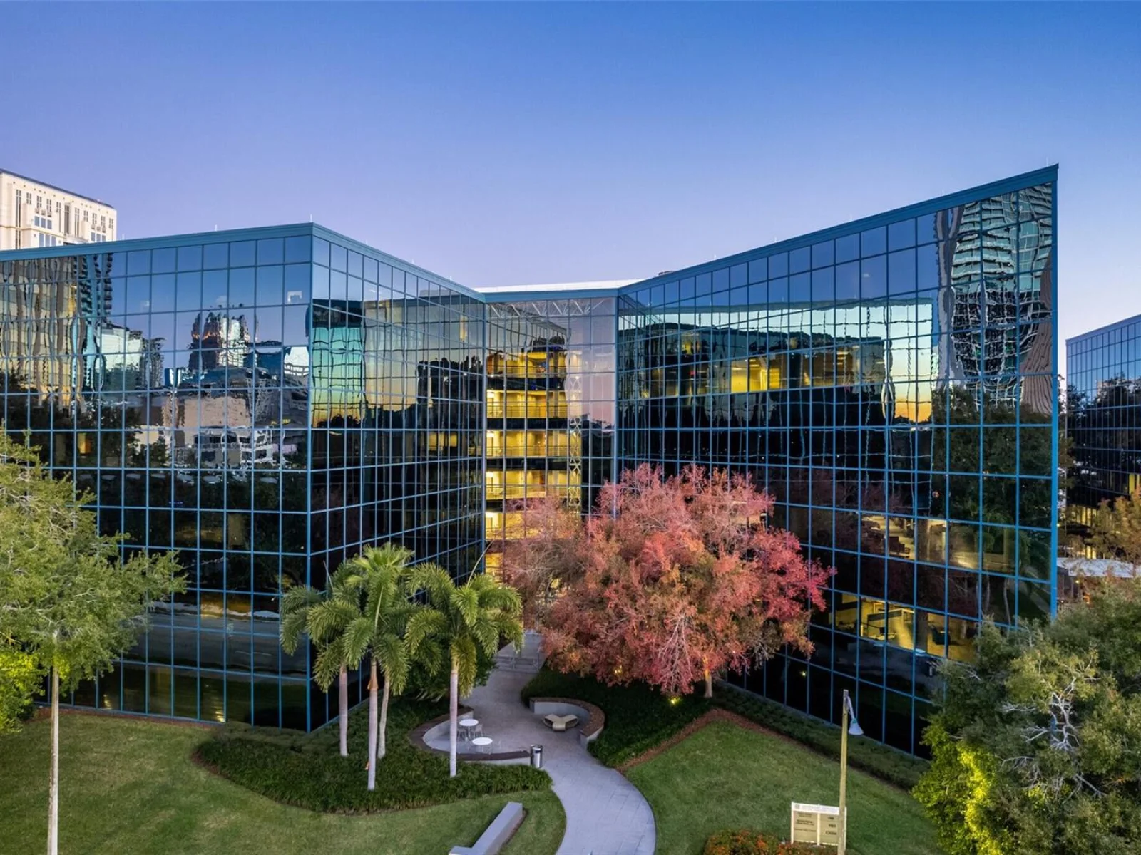 225 E ROBINSON ST, ORLANDO, FL — photo 1